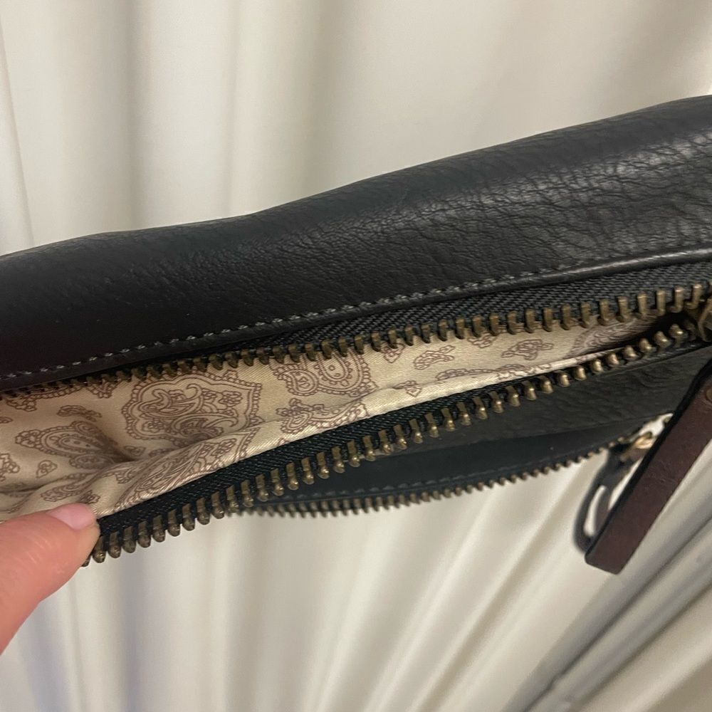 Pocketbook - Picture 5 of 9